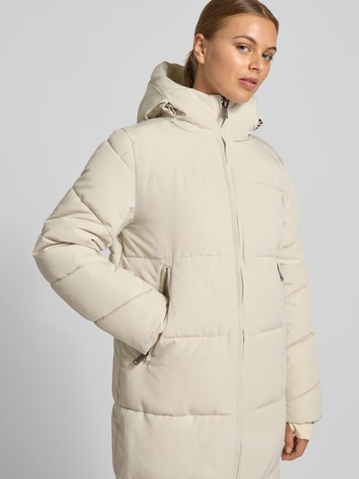 WITHBLACK Płaszcz pikowany z kapturem Złamany biały 3