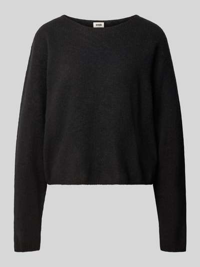 Produktfoto, schwarzer Damen Strickpullover aus Woll-Mix mit Alpaka-Anteil, Modell 'IMENY' von DRYKORN, oversized Fit, U-Boot-Ausschnitt, langärmliges Design, strukturierte Oberfläche, Rückenlänge 51 cm, Ärmellänge 74 cm