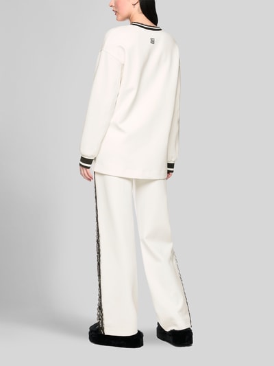 Marc Cain Sweatshirt mit Spitzenbesatz Offwhite 5