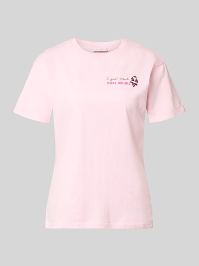 Produktfoto, hellrosa Damen T-Shirt mit schwarzem und pinkem Motiv- und Statement-Stitching Modell 'EMILIE' von MC2 Saint Barth, Reine Baumwolle, Regular-Fit, Rundhalsausschnitt
