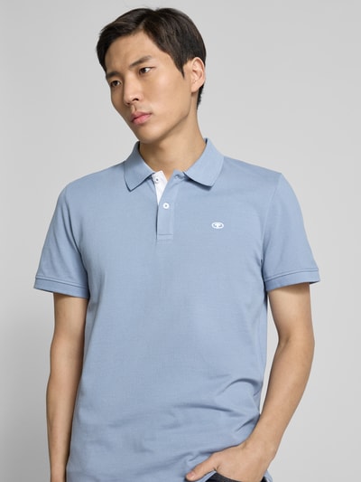 Tom Tailor Regular Fit Poloshirt aus Baumwoll-Piqué mit Logo-Stitching Rauchblau 3