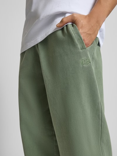 DEUS EX MACHINA Relaxed fit joggingbroek met elastische band, model 'Shield' Kaki - 3