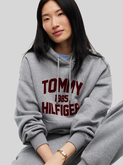 Tommy Hilfiger Relaxed Fit Hoodie aus Baumwoll-Mix Mittelgrau 3