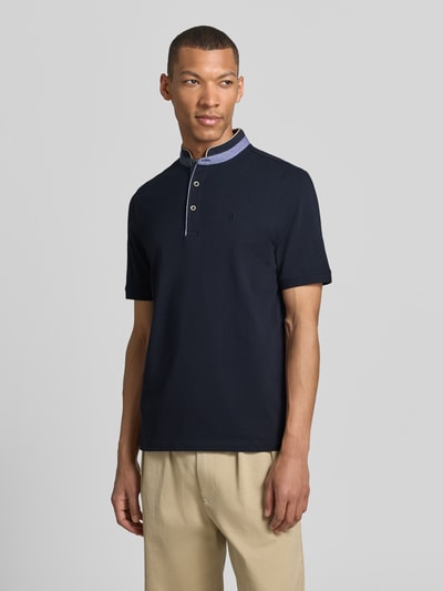 bugatti Regular Fit Poloshirt mit Stehkragen und Logo-Stitching Marine 4