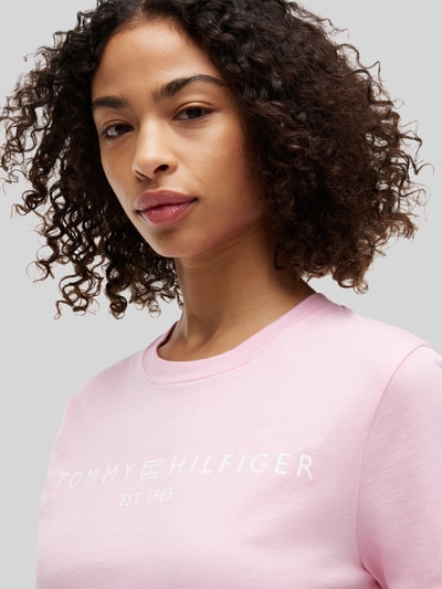Tommy Hilfiger krój regular fit t-shirt z czystej bawełny z nadruk z logo Mocnoróżowy 3