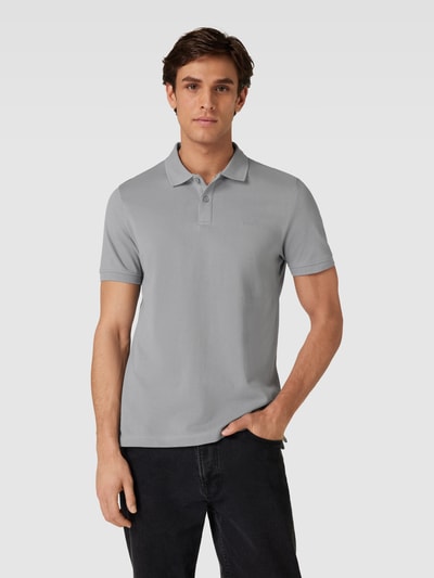 s.Oliver RED LABEL Poloshirt mit Label-Detail Mittelgrau 4