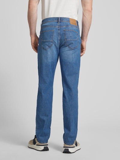 Brax Jeansy o kroju straight fit z naszywką z logo model ‘CADIZ’ Oceaniczny 5