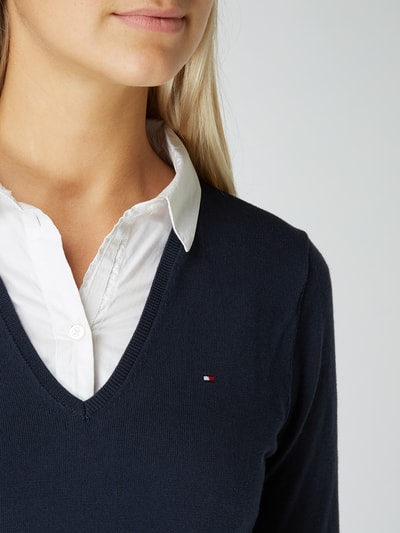 Tommy Hilfiger Pullover 'IVY' mit geripptem V-Ausschnitt Marine 3