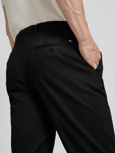 Tommy Hilfiger Chino mit Gesäßtaschen Modell 'DENTON' Black 3