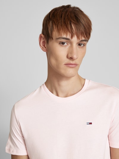 Tommy Jeans Slim Fit T-Shirt mit Label-Stitching Pink 3