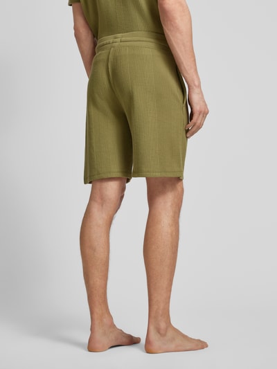 BOSS Regular Fit Shorts mit Strukturmuster Oliv 5