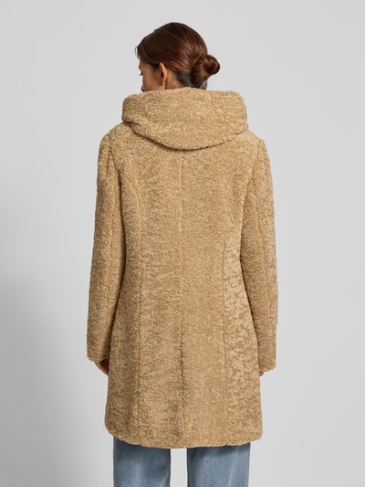 Milo Coats Mantel aus Teddyfell Modell 'STELLA' Sand 5