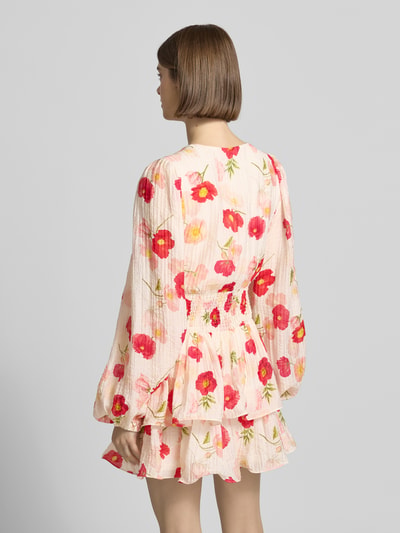 Gina Tricot Minikleid aus Viskose-Mix mit V-Ausschnitt Rot Melange 5