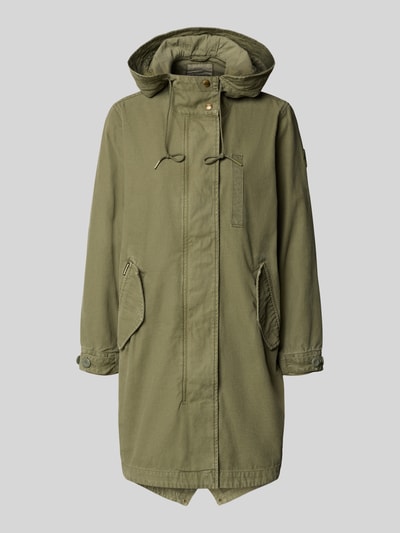 Produktfoto, parka z bawełny w kolorze khaki, krój relaxed fit, kaptur z tunel, kieszenie z patką, model 'FREYA' od khujo, długość tyłu w rozmiarze S: 94 cm, szerokość ramion w rozmiarze S: 41 cm, szerokość klatki piersiowej w rozmiarze S: 53 cm, długość rękawów w rozmiarze S: 58 cm