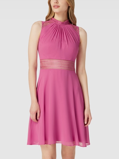 V.M. Cocktailkleid mit Strukturmuster Pink 4