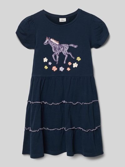 Productfoto, Tailliertes Freizeitkleid aus reiner Baumwolle van s.Oliver RED LABEL, look: effen kleuren, getailleerd, midilengte, ronde hals, korte mouw, motiefprint met pailletten en volantzoom, materiaalverwerking: jersey, materiaal: puur katoen