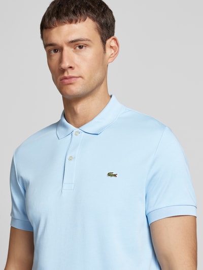 Lacoste Koszulka polo o kroju regular fit z detalem z logo Jasnoniebieski 3