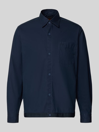 Produktfoto, Regular Fit Overshirt aus Baumwoll-Mix Modell 'LOBEL_M' von BOSS Orange, unifarben in Dunkelblau, mit Brusttasche, klarer Struktur