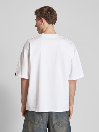 REVIEW T-Shirt mit Label-, Motiv- und Statement-Stitching Weiss 5