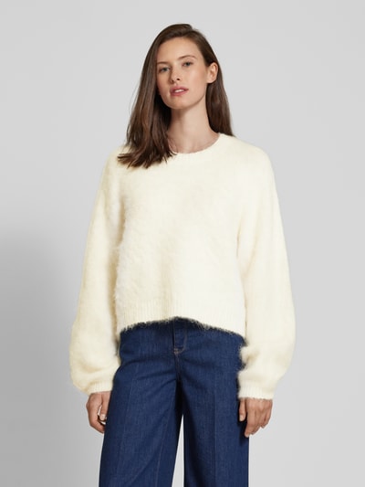 Gestuz Gebreide pullover met extra brede schouders, model 'Sabi' Offwhite - 4