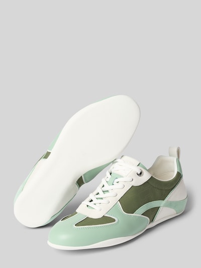 Produktfoto, Sneaker mit Schnürung im Retro-Look von Marc Cain Bags & Shoes in Grün und Weiß, Abgerundete-Spitze, Gummisohle, Absatzhöhe 1 cm, Schafthöhe 9 cm, Schaftweite 9 cm