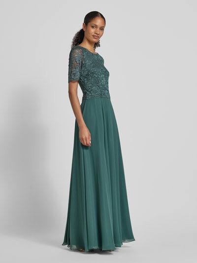 Vera Mont Abendkleid mit Spitze und Rundhalsausschnitt Smaragd 1