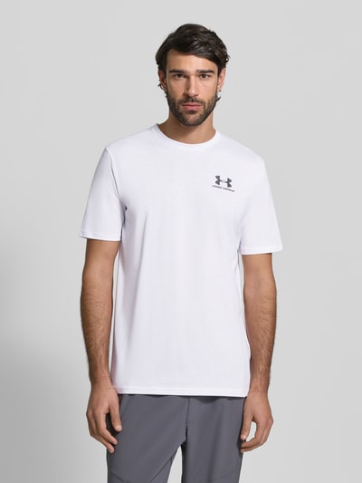 Męski t-shirt Regular Fit T-Shirt mit Logo-Print Modell 'Left' von Under Armour, mieszanka bawełny, okrągły dekolt, nadruk z logo, długość tyłu w rozmiarze M: 72 cm, Ganzkörperansicht von vorne.