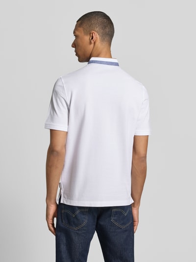 bugatti Regular Fit Poloshirt mit Stehkragen und Logo-Stitching Weiss 5