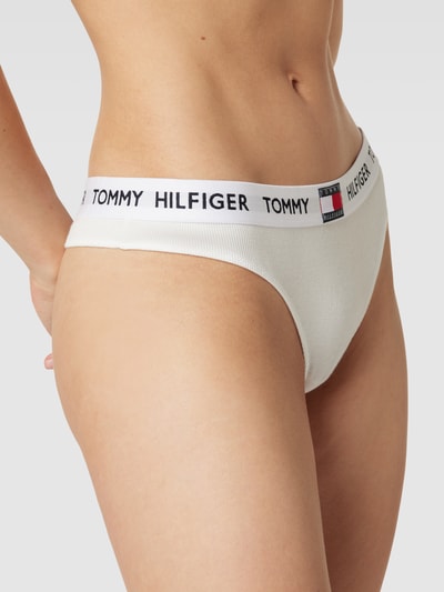 TOMMY HILFIGER Stringi z drobnym prążkowaniem model ‘TOMMY’ Biały 3