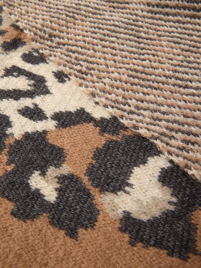 Kurt Beines Schal im Animal-Look Modell 'Soft Leo Triangular' Beige 2