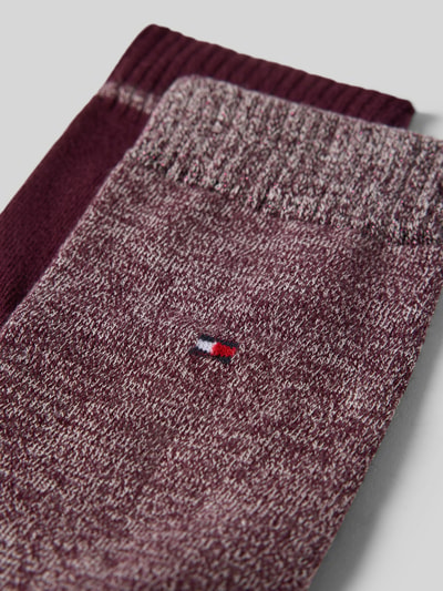 Produktfoto, Socken aus Baumwoll-Mix im 2er-Pack von Tommy Hilfiger, meliert in Bordeaux und Grau, weiche Textur, Damen Socken von Tommy Hilfiger