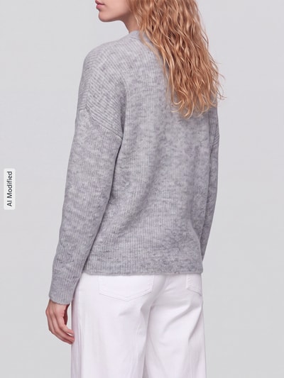 ONLY Relaxed Fit Pullover mit Paris-Schriftzug Hellgrau Melange 5