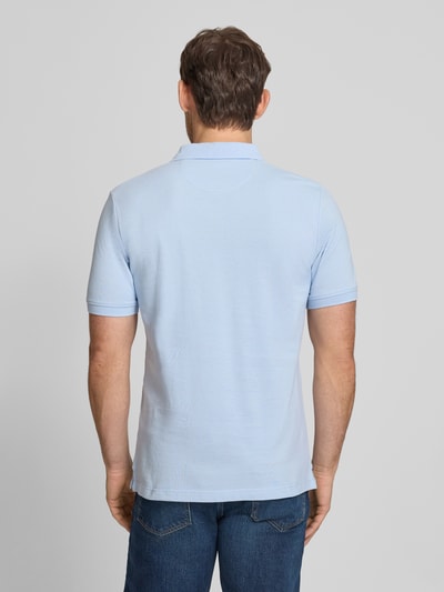 s.Oliver RED LABEL Regular Fit Poloshirt aus reiner Baumwolle Hellblau 5