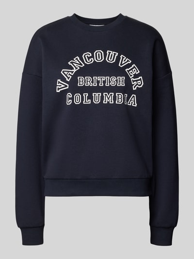 Produktfoto, donkerblauw dames sweatshirt van katoenmix Model 'MERLE' van JIXX met statementprint en geribde boorden