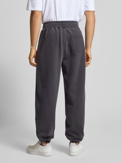 DEUS EX MACHINA Relaxed fit joggingbroek met elastische band, model 'Shield' Zwart - 5