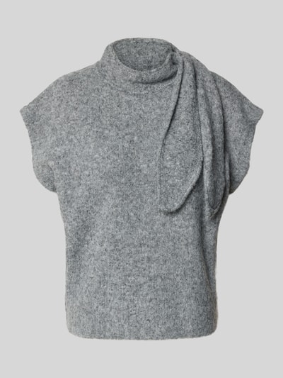 Produktfoto, graues Regular Fit T-Shirt mit Woll-Anteil Modell 'Cassi' von Topshop, Strick-Optik, kurzärmelig, Stehkragen, Rückenlänge 54 cm