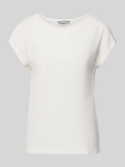Produktfoto, T-Shirt mit Rundhalsausschnitt und Zierperlen von More & More, Damen T-Shirt aus Micromodal-Mix, gerader Schnitt, weiß, leicht abgerundeter Saum, Rückenlänge bei Größe 36: 60 cm.