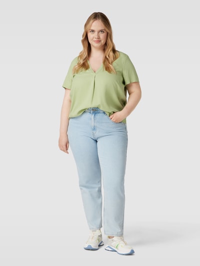 Vero Moda Curve Bluzka PLUS SIZE z dekoltem w serek model ‘MYMILO’ Limonkowy 1