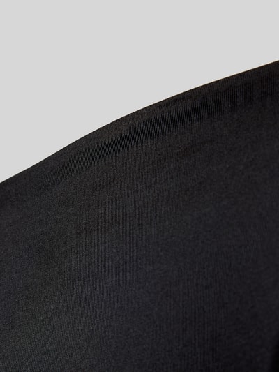 Produktfoto, Bikini-Slip mit seitlicher Schnürung Modell 'TOGO MAGO' von DORINA im schwarzen Material-Mix mit Stretch-Anteil und feiner Struktur, Allover-Muster