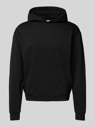 REVIEW Essentials Hoodie Black 2