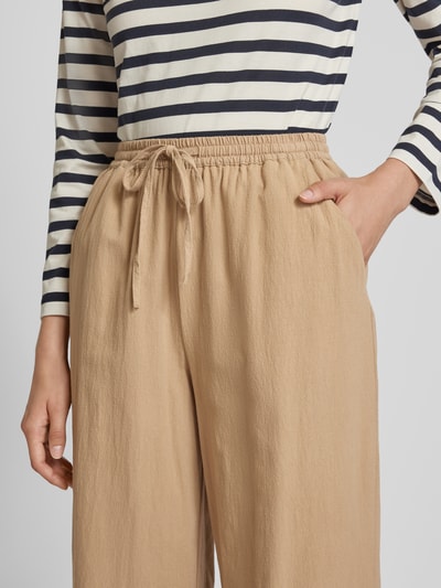 Soyaconcept Wide Leg Stoffhose mit Strukturmuster Modell 'CISSIE' Camel 3