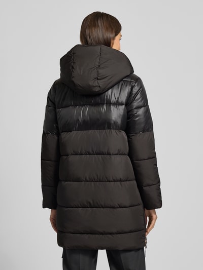 Christian Berg Woman Selection Gewatteerde lange jas met steekzakken en ritssluitingen opzij Zwart - 5