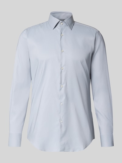 Produktfoto, Slim Fit Businesshemd aus Stretch-Twill Modell 'P-HANK-KENT-C1-222' von BOSS, Optik: Unifarben, Kentkragen, durchgehende Knopfleiste, Rückenpasse, Rückennähte, einreihige Knopfleiste, Langarm mit Manschette, Rumpfabschluss leicht abgerundet, Materialverarbeitung: Stretch-Twill.