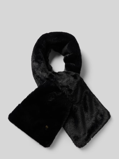 Produktfoto, Schal aus Kunstfell mit Schlaufe von GUESS, czarny, prostokątny kształt, miękka tekstura, Szerokość w rozmiarze 1: 21 cm, Długość w rozmiarze 1: 118 cm, detal z logo