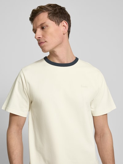 Forét T-Shirt mit Label-Stitching Modell 'HONEY' Offwhite 3