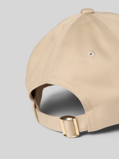 Productfoto, Basecap uit puur katoen model 'ARI-B' van BOSS, look: effen kleuren, verstelbare trensje, detailopname