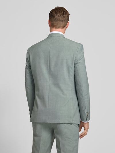 Männermodel trägt Regular Fit 2-Knopf-Sakko mit Pattentaschen von HECHTER PARIS in hellem Grau, Material-Mix mit Schurwolle-Anteil, Ganzkörperansicht Rückansicht.