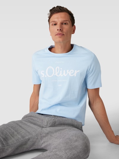 s.Oliver RED LABEL T-Shirt mit Label-Print Hellblau 3