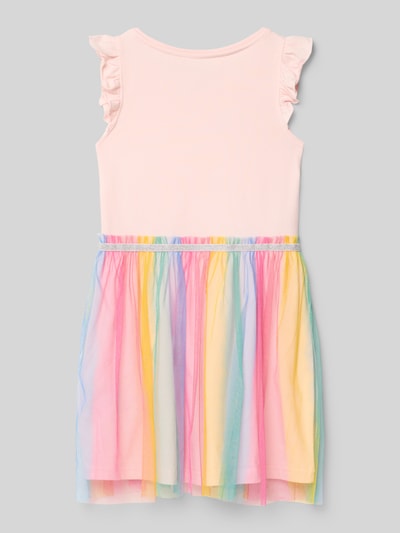 Mädchen trägt Regular Fit Kleid mit Motiv-Print von Blue Seven, pastellfarbener Mesh-Rock, elastischer Baumwoll-Mix, Ganzkörperansicht Rückansicht