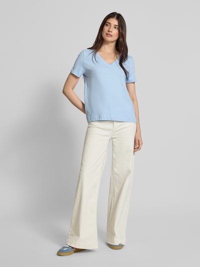 s.Oliver RED LABEL Regular Fit T-Shirt aus reiner Baumwolle Hellblau 1